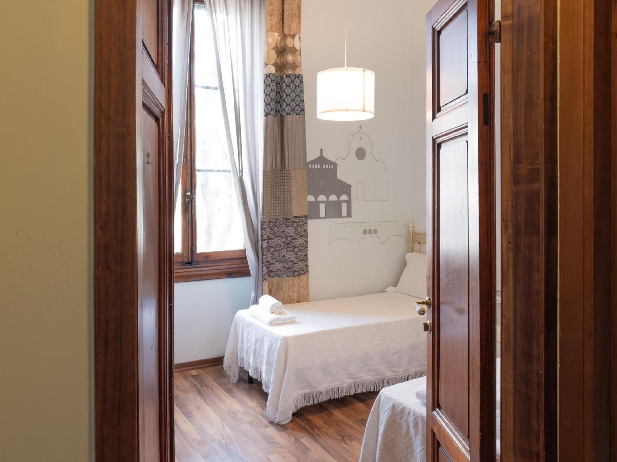 Pensión La Foresteria 5 *